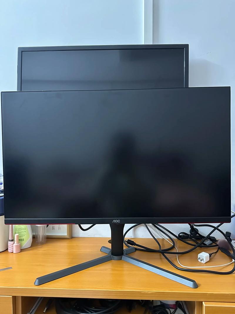 想搭配一个好点的显示器比较好31.5寸以上,求大神推荐