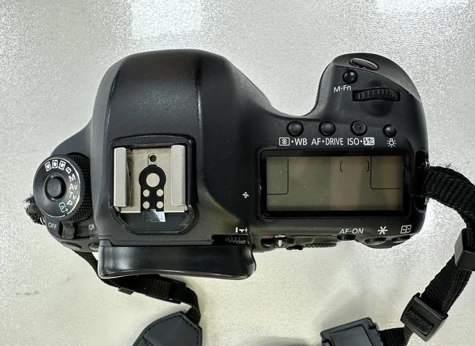 影楼摄影师用什么单反