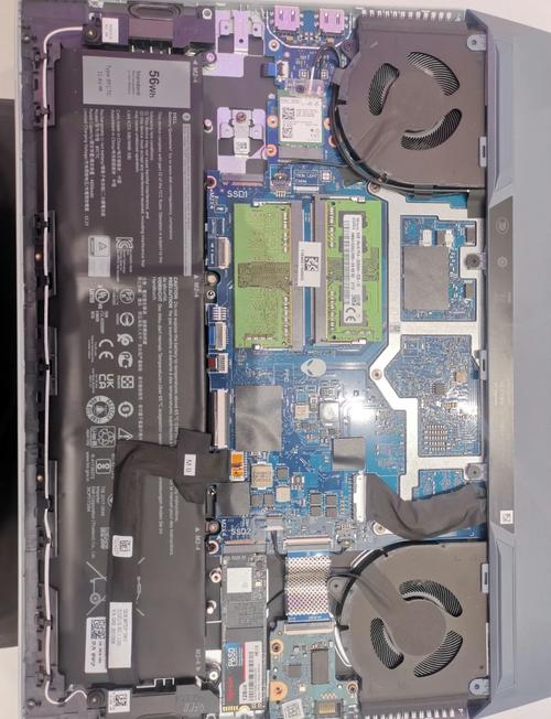 求教!!想清理风扇,怎么拆后盖?