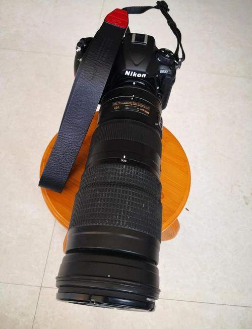 尼康d5200如何连拍