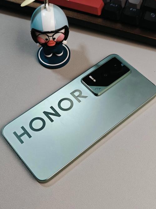 2000元买什么手机?玩王者荣耀体验如何?