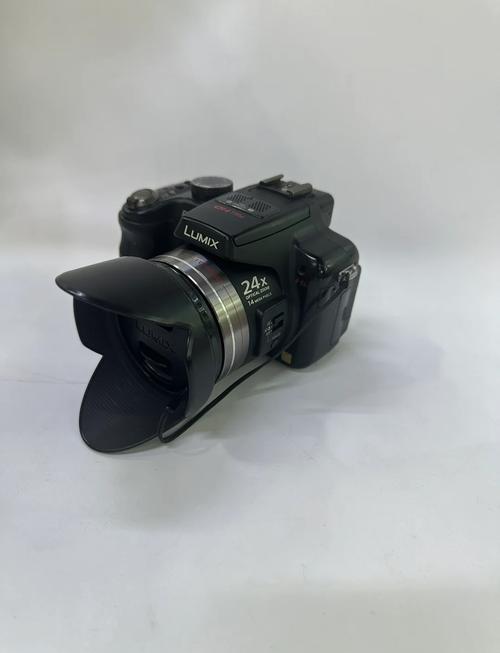 关于尼康P500的相片问题?谁清楚?