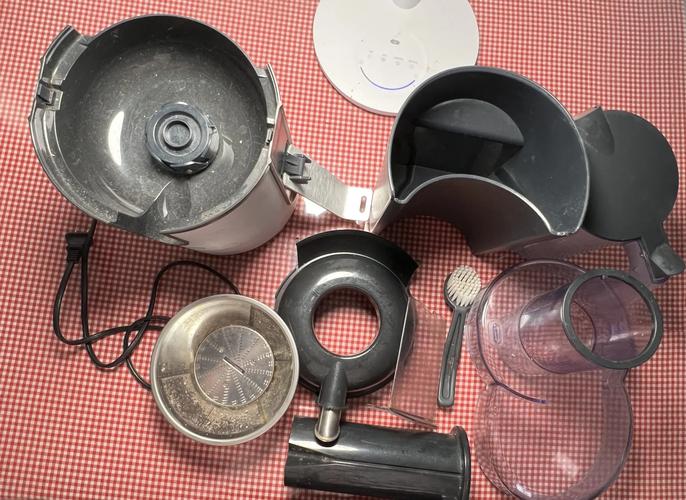 惠人韩国进口原汁机与飞利浦榨汁机哪个好?有人了解吗?