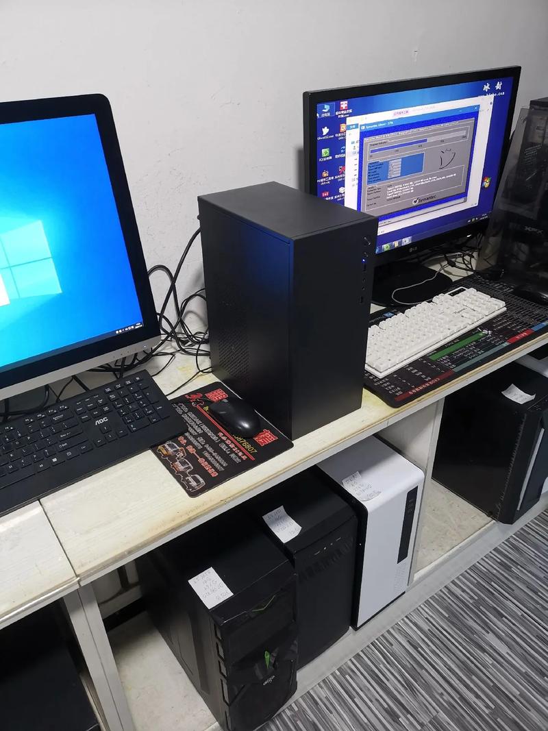 4g内存双核酷睿i3笔记本用什么电脑系统好