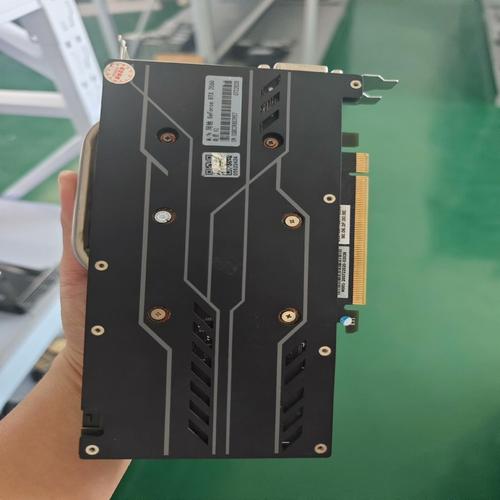 七彩虹网驰是丐版吗