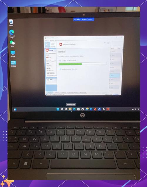 惠普14-ce1006tx电脑怎么把后盖打开