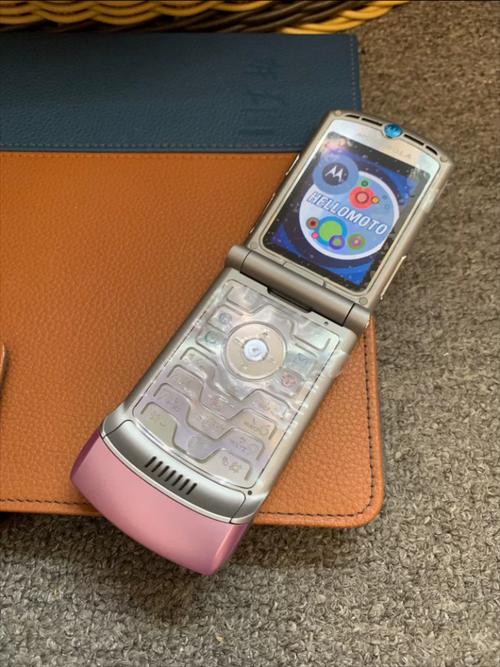 摩托罗拉V3北京最便宜卖多少钱(行货)?