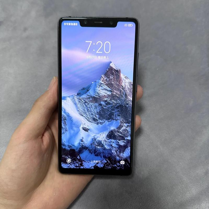 小米8se内外屏坏了多少钱