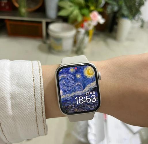 功能更全面,新款苹果手表即将发售,网友:大屏才好用