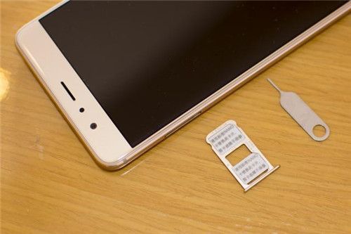 在哪里查看华为手机荣耀v8的,存储扩展容量。求解答。