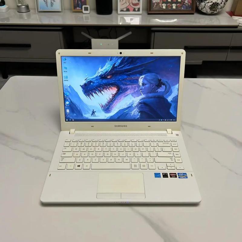 三星R467-DS0J的显卡性能如何?