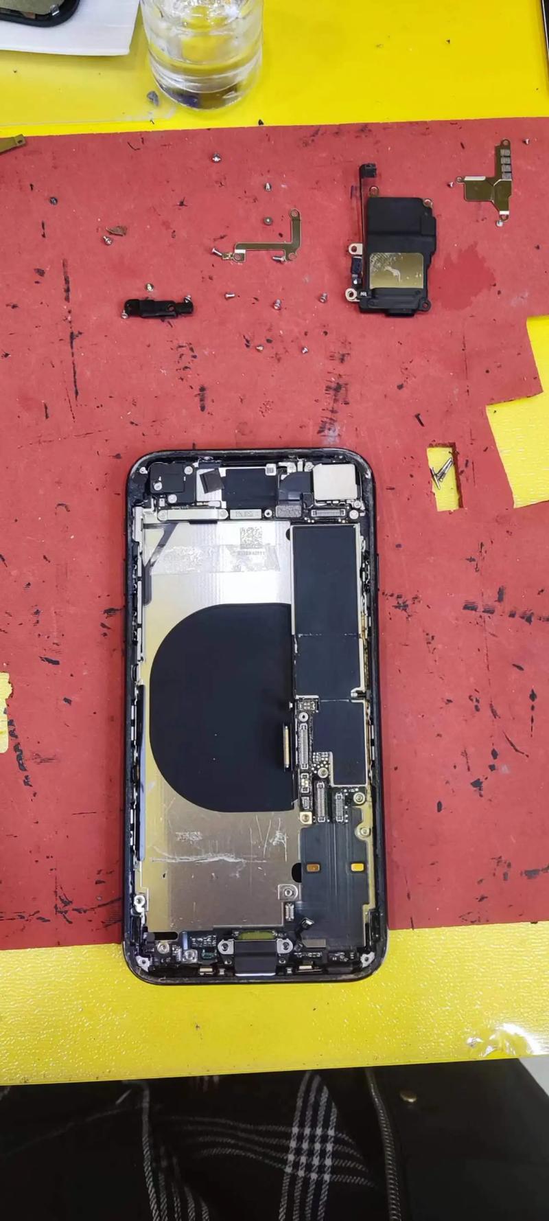 苹果手机更换主板多少钱