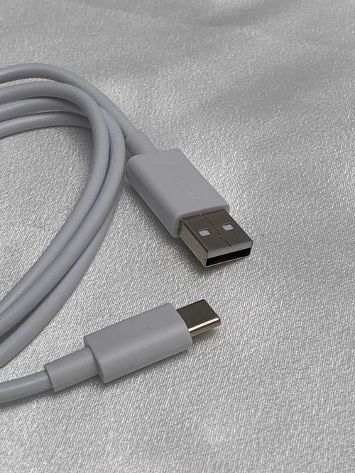 S15的充电器数据线规格是什么?