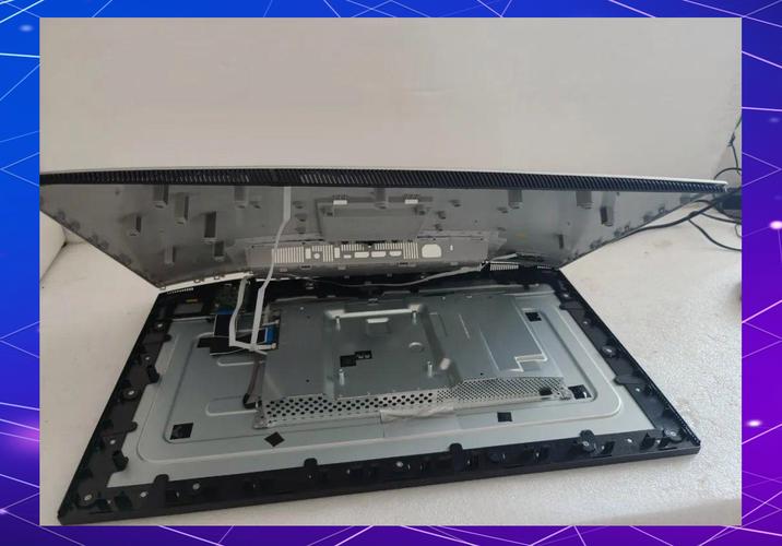 DELL液晶显示器怎么拆后盖