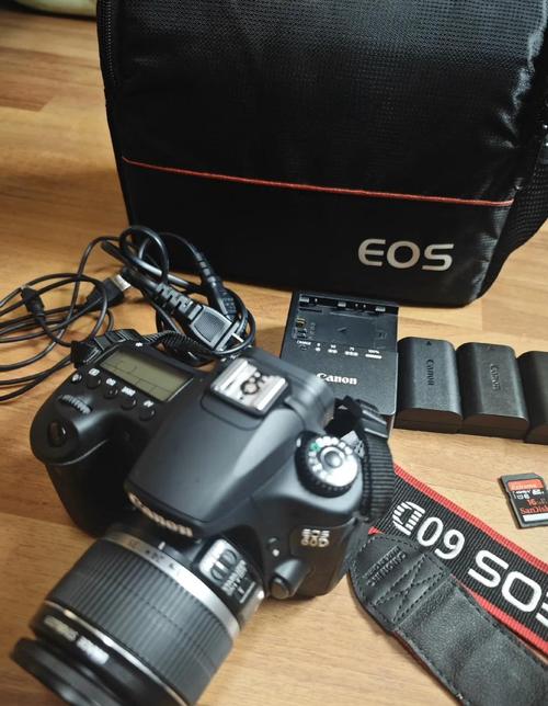 佳能60d用什么镜头