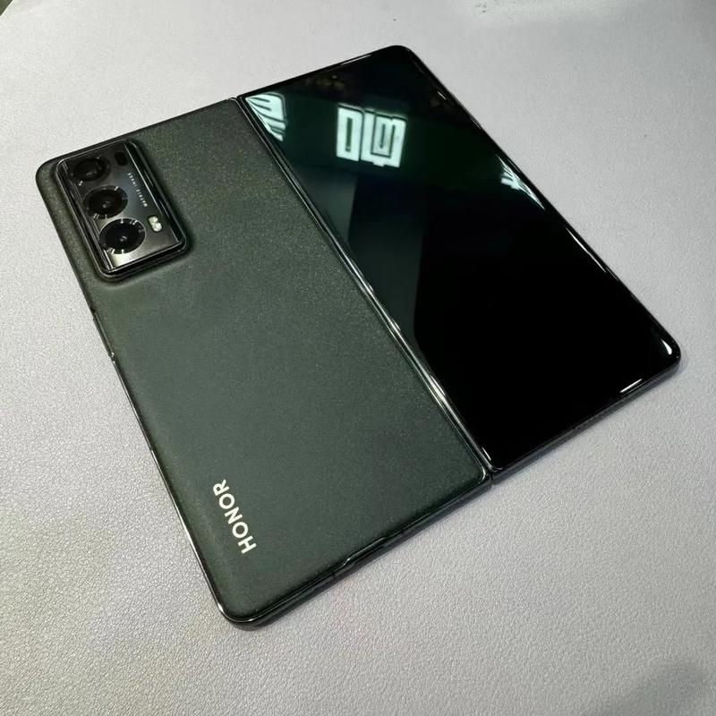 荣耀v20手机屏幕换一个多少钱,手机花屏了,有彩色的横纹和竖纹?_百度...