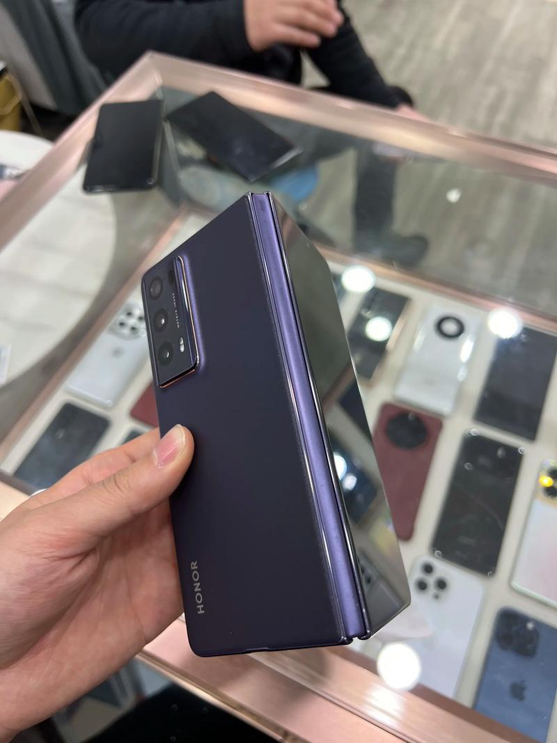 华为荣耀V20换屏多少钱?