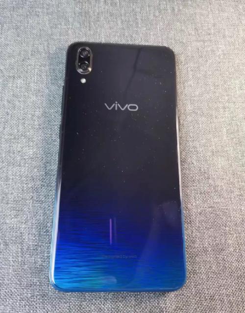 vivox23刚出的时候卖多少钱