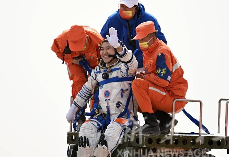 中国神舟十三号发射时间,中国神舟十三号发射成功