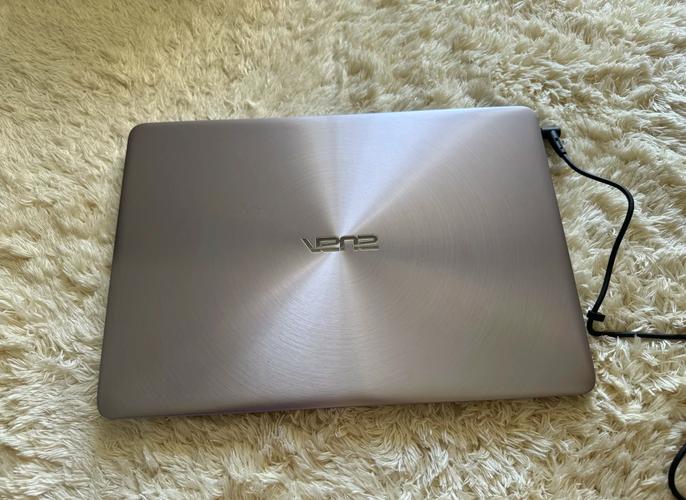 华硕U4000UQ和华硕UX410UQ7200有什么区别