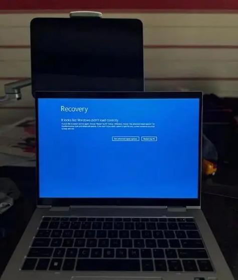 电脑系统上大获成功的微软,多次发力手机系统,为何都失败了?