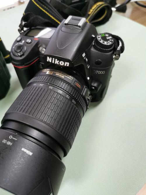 中档一点的,什么样的单反相机好点