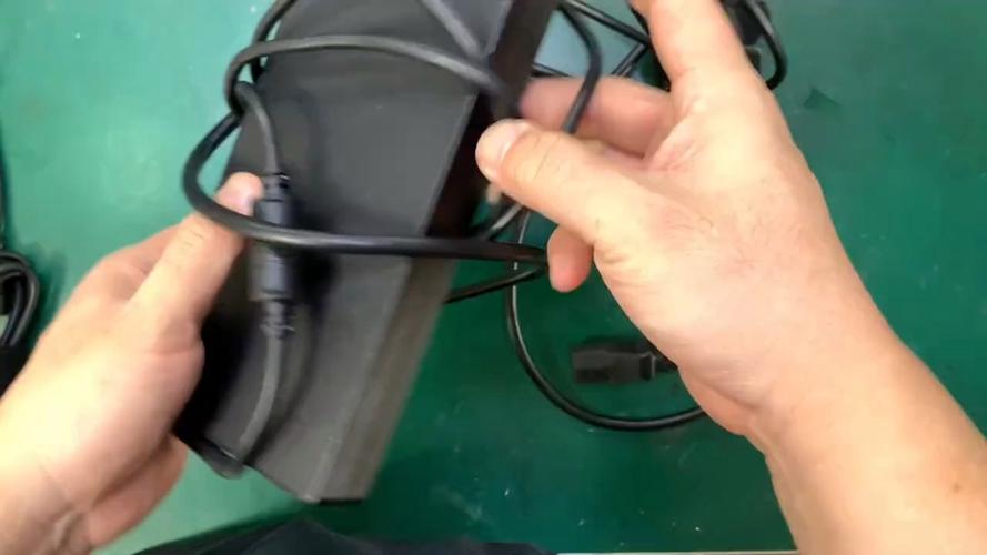 笔记本电脑电源适配器坏了有什么表现