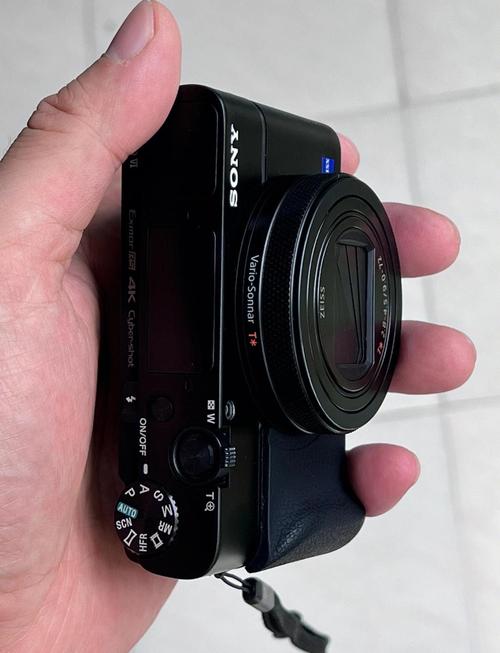 索尼黑卡1『6』代的区别在哪