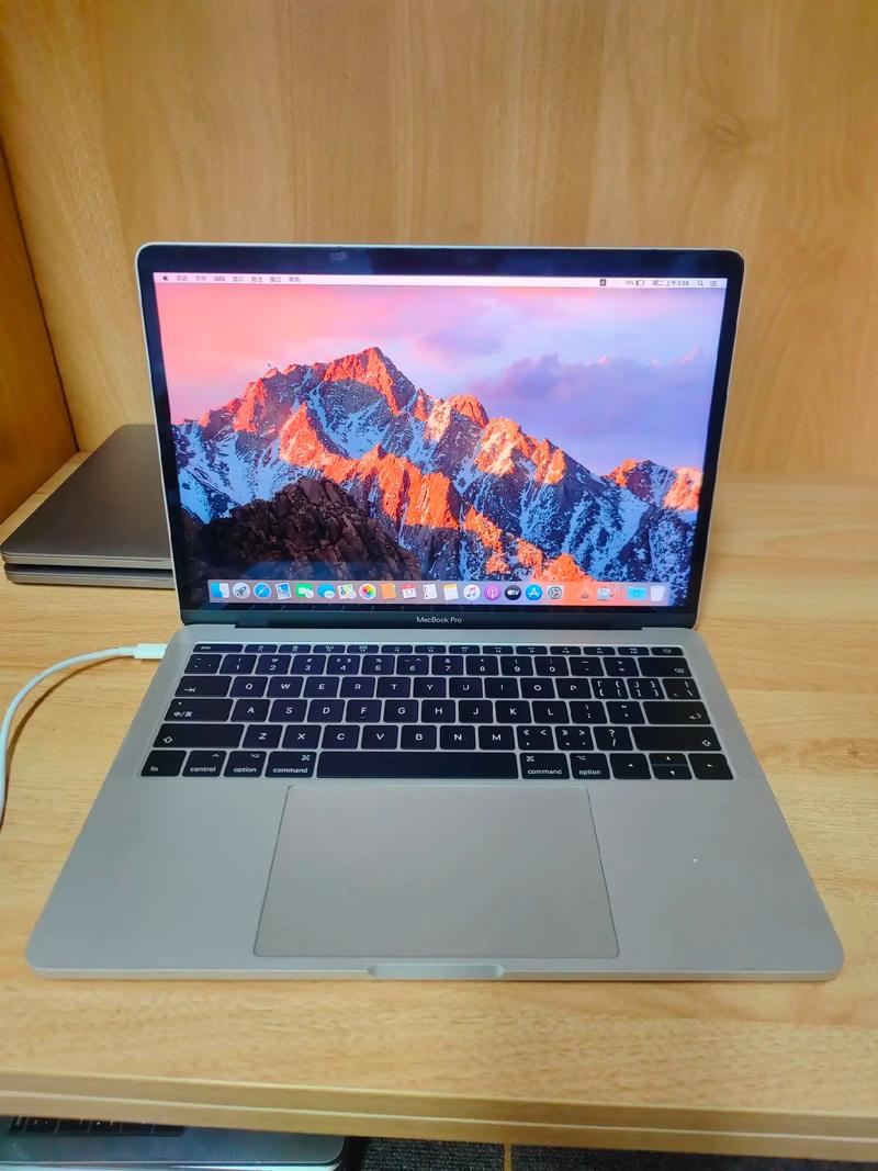 3000多的电脑是什么样的