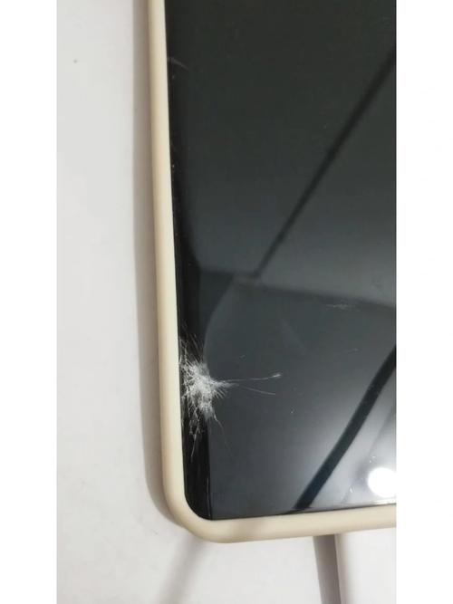 vivox9手机摔地上了,手机屏坏了,不能显示了,x9换一个屏要多少钱?急!