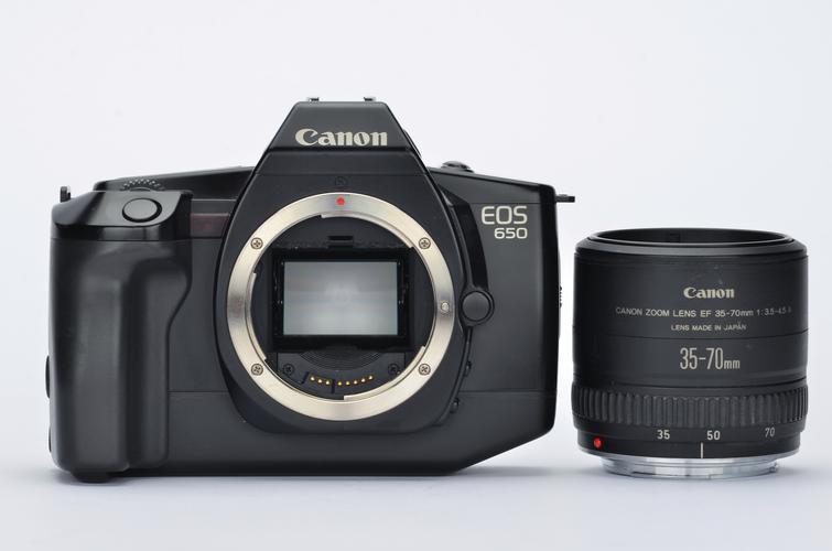 佳能eos650是胶卷相机吗