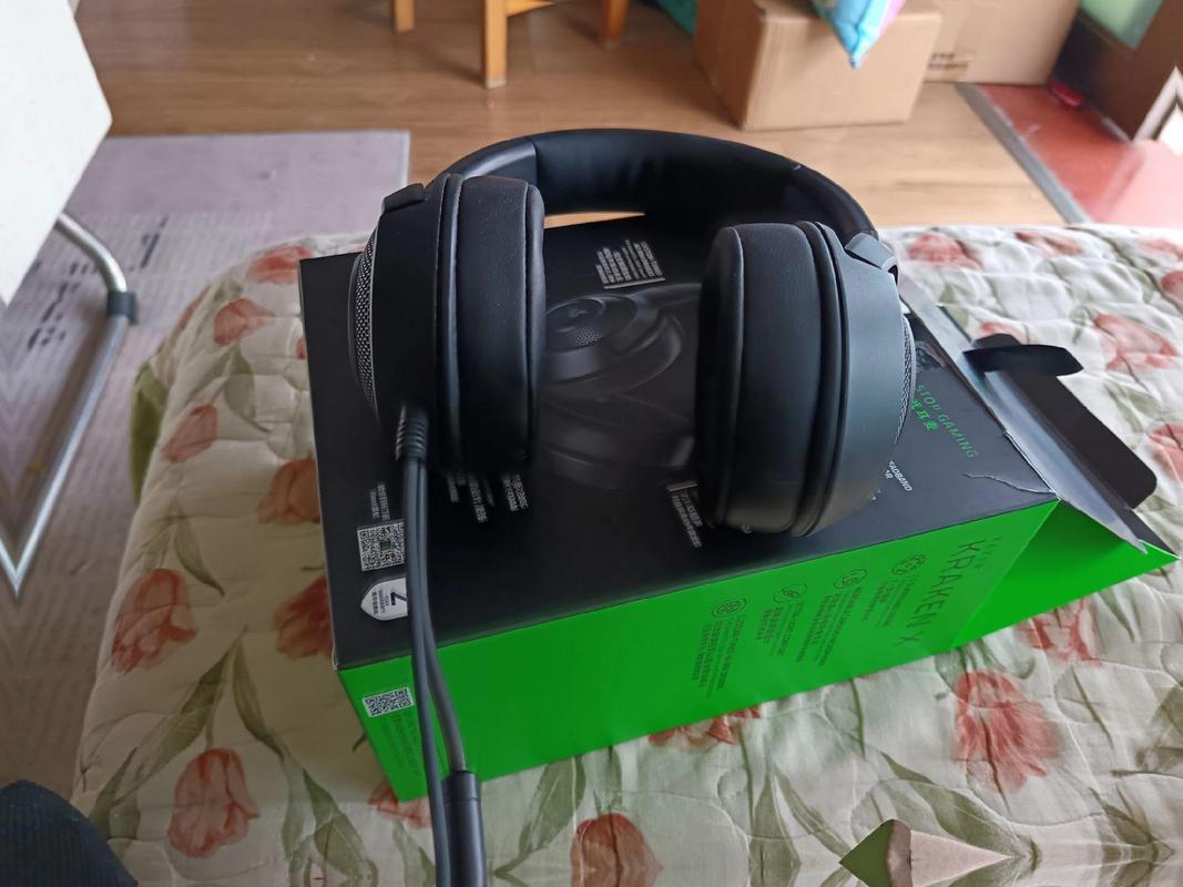 雷蛇耳机如何激活7.1声道