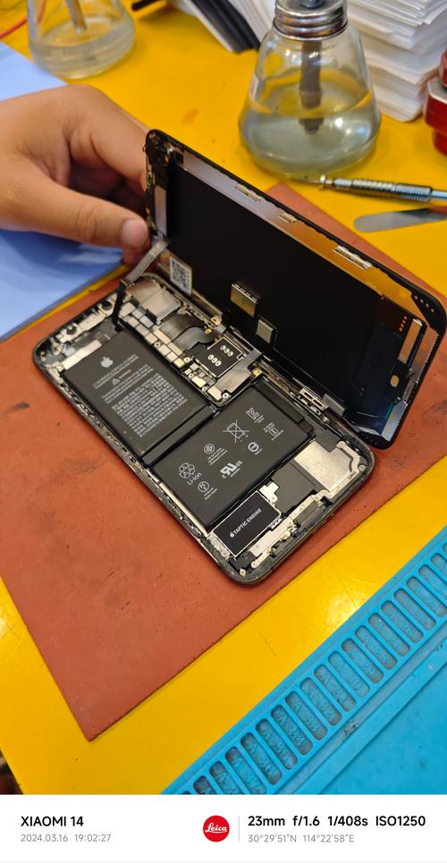 苹果手机一年内电池低于90%可以免费换吗