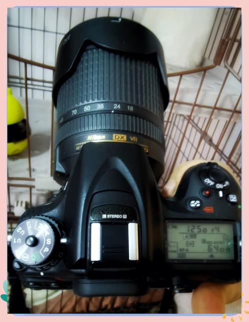 索尼a6000和尼康D7100哪个好