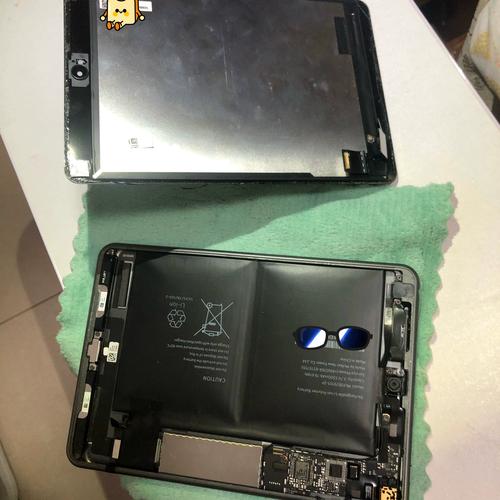 诺基亚n1的拆解过程是否困难,以及它有哪些设计优点?