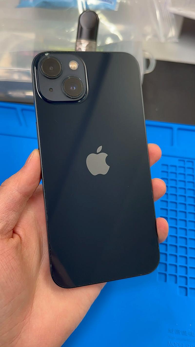 苹果手机13是哪一年上市的