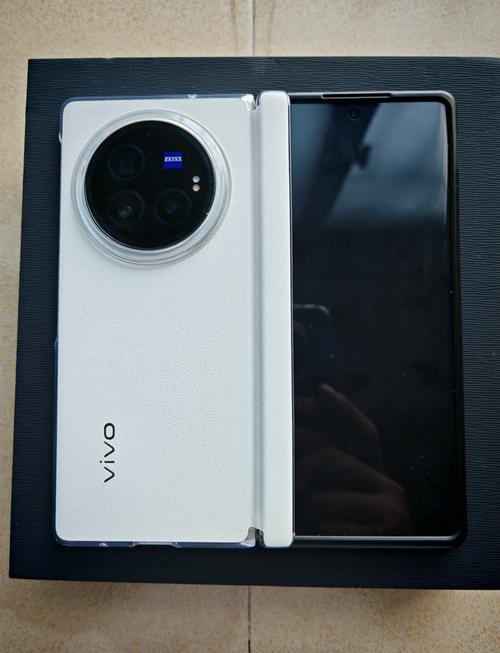 vivo,OPPO,华为三家国产折叠屏手机,选谁性价比比较高?折叠屏手机的优势有...