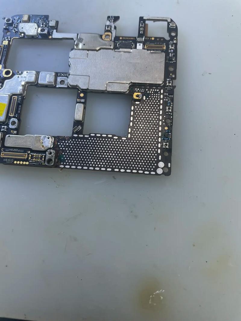 华为mate40pro卡槽在哪里