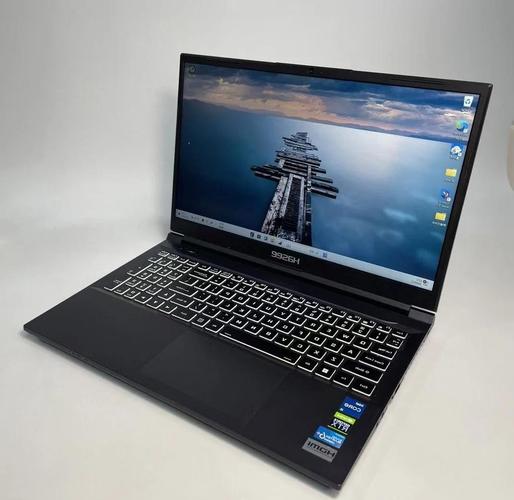 神舟cw65s笔记本电脑神舟cw65s和cw35s那个好