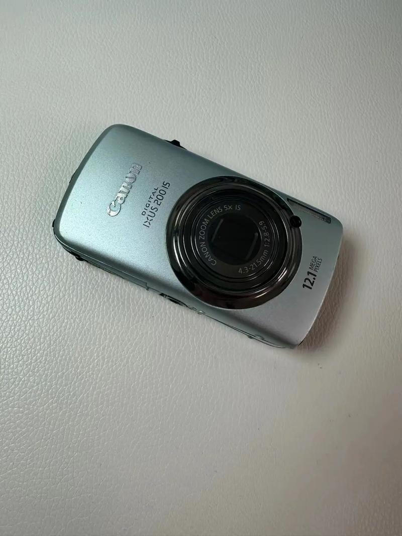 选取哪一款数码相机?