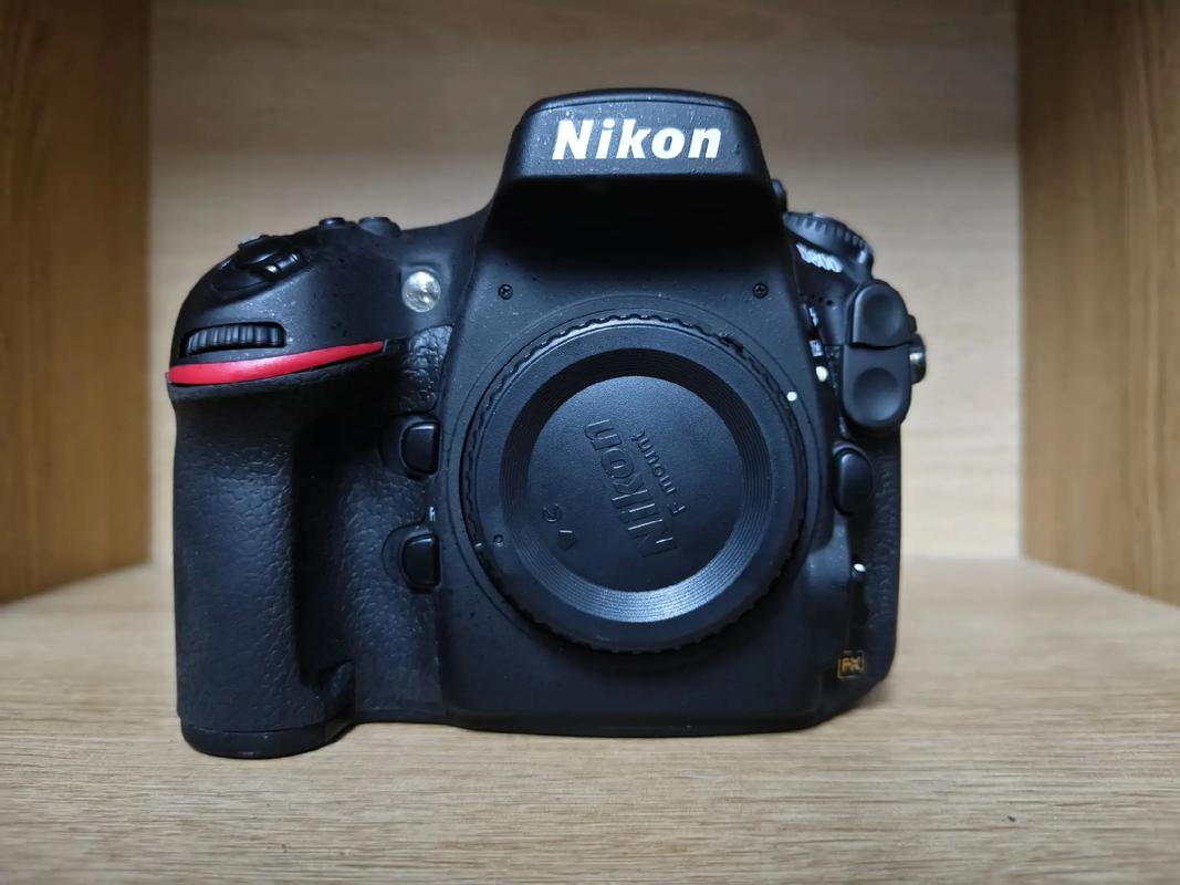 尼康D800现在费用多少?网上会便宜一点吗?