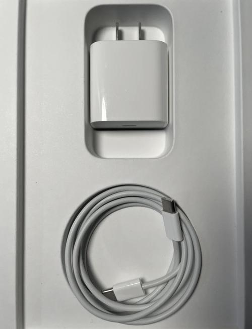 iPad6能用15w的冲电器