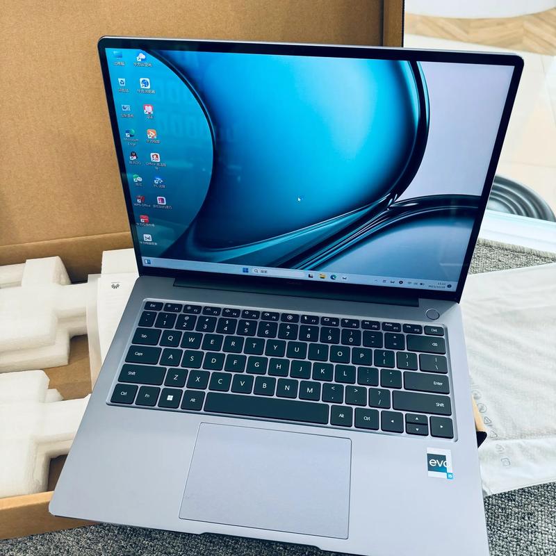 matebook14与14s哪个更值得入手