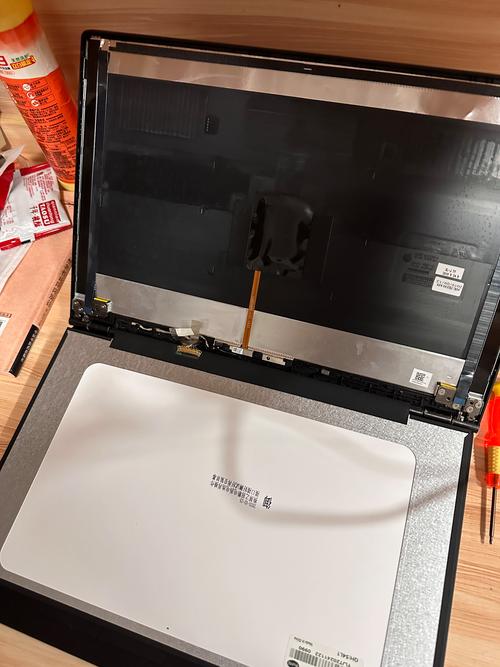 戴尔电脑换个屏需要多少钱戴尔的笔记本显示屏换一个多少钱