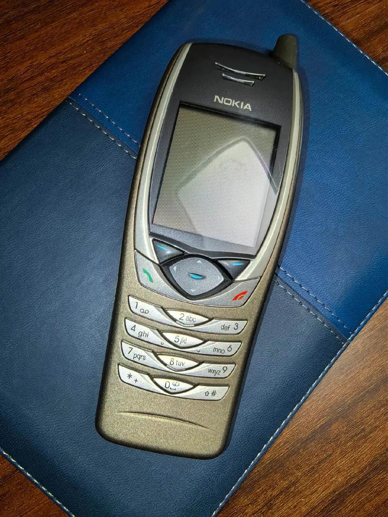 诺基亚的翻盖手机有几个款