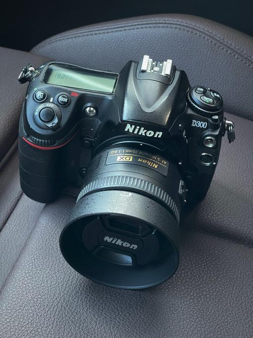 尼康d5200平时家用够用与否?还是应该购买d5300