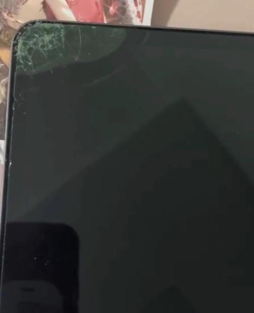 ipad4屏幕玻璃碎了该怎么办?我问过换台新机要2000多,怎样更换屏幕玻璃...