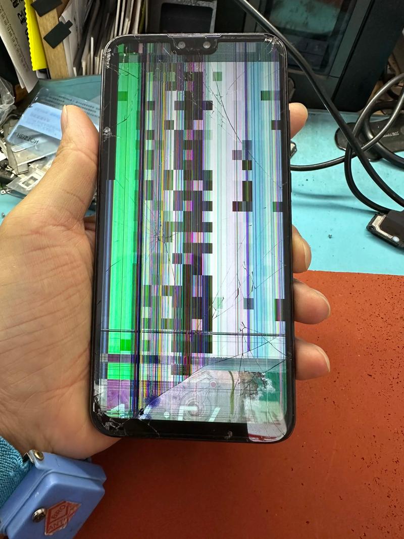 华为mate9手机玻璃屏摔碎了,修大约多少钱