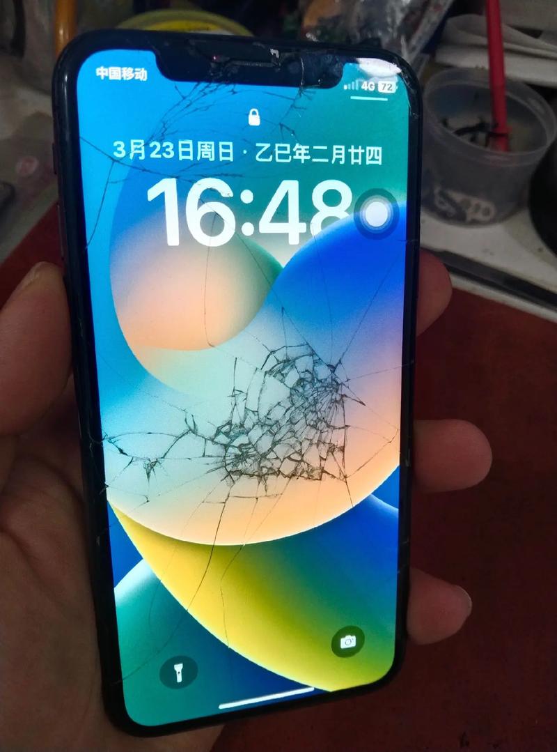 iPhoneX屏幕,后壳摔烂更换要价钱