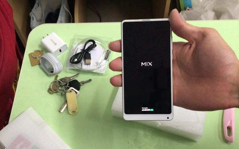 小米mix2s和华为p20哪个好-小米mix2s和华为p20性能评测对比